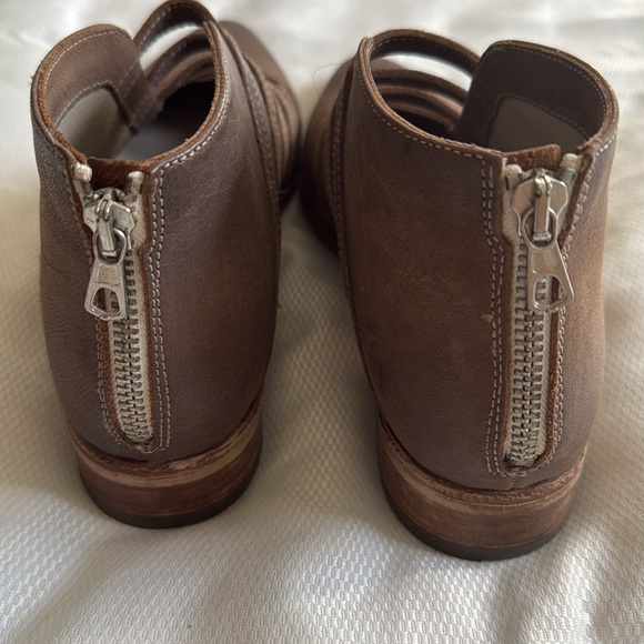 Free People ankle bootie size 8.5 color toupe - Picture 4 of 9